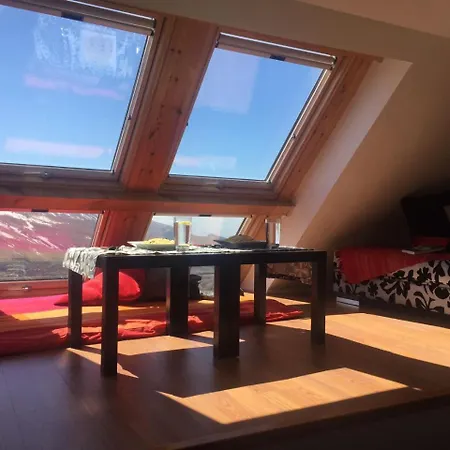 Con Dos Y Hasta Seis Personas Con Vistas Especiales 塞拉内华达